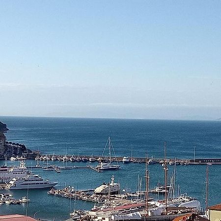 Sweet Liana Un Tuffo Nel Cuore Del Paese Porto Santo Stefano  Zewnętrze zdjęcie